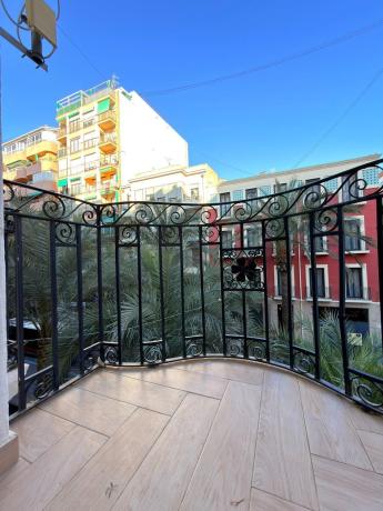Продажа квартиры на Piso en Calle San Vicente, Mercado, Alicante / Alacant, Аликанте / Алакант
thumbnail 2