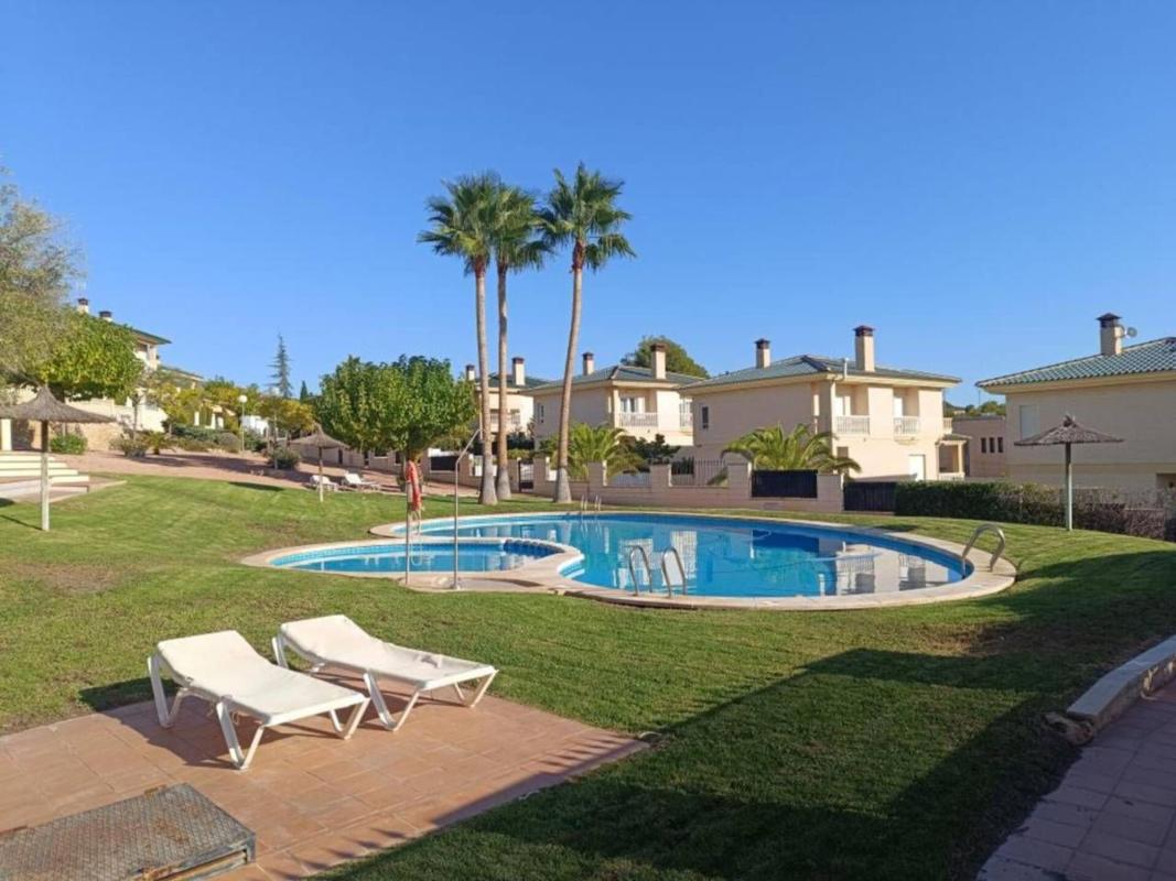 Properties for sale and rent in Spain photo 3
