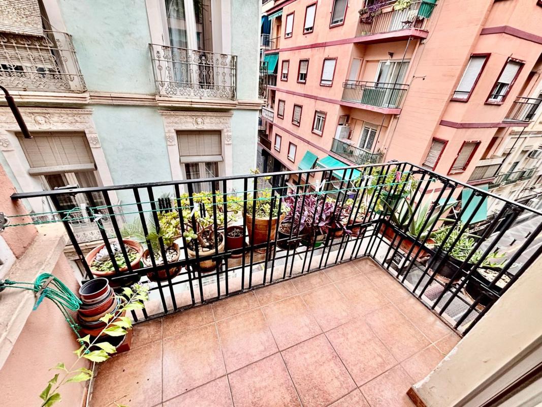 Sale of apartment in Piso en Calle Valdés, 6, Centro Tradicional, Alicante / Alacant, Alicante
photo 1