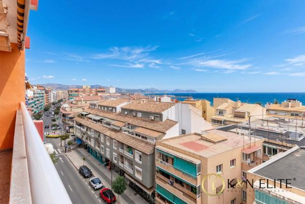 Аттик на продажу в Ático en Calle Sant Bartomeu, Campello Playa, El Campello, Эль Кампельо photo 1