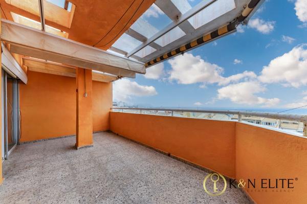 Аттик на продажу в  Ático en Calle Sant Bartomeu, Campello Playa, El Campello, Эль Кампельо photo 4