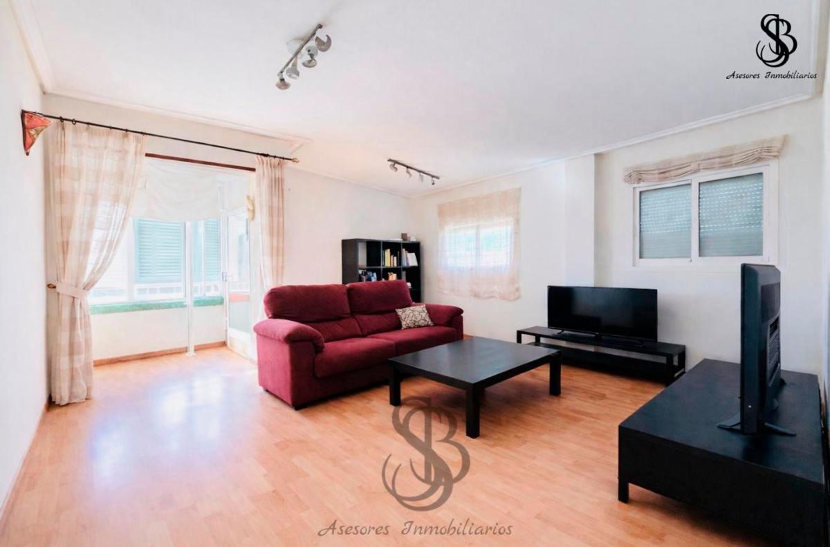 Продажа квартиры на Piso en Calle Ciudad de Wenzhou, Paus, Alicante / Alacant, Аликанте / Алакант
photo 1