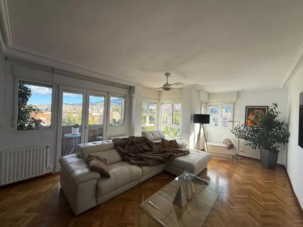 Аттик на продажу в Ático en Barri Santa Rosa, Alcoy / Alcoi, Алкой photo 1