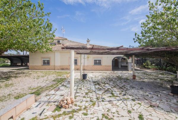 Chalet pareado en Algoda-Matola-Llano de San José, Elche / Elx photo 1