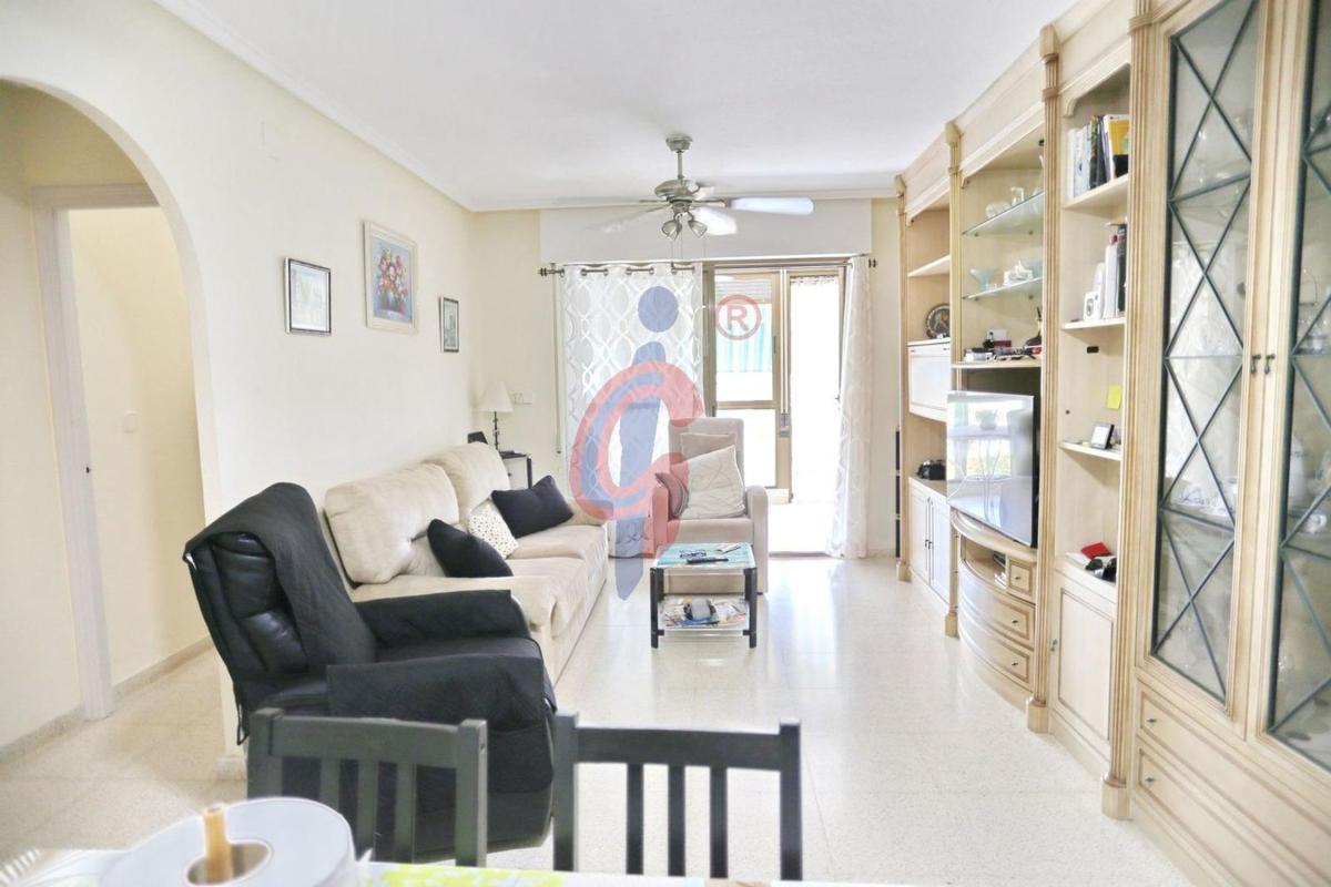 Venta de piso en Piso en Avenida de Cervantes, 62, Las Viñas, Guardamar del Segura, Guardamar del Segura
photo 1
