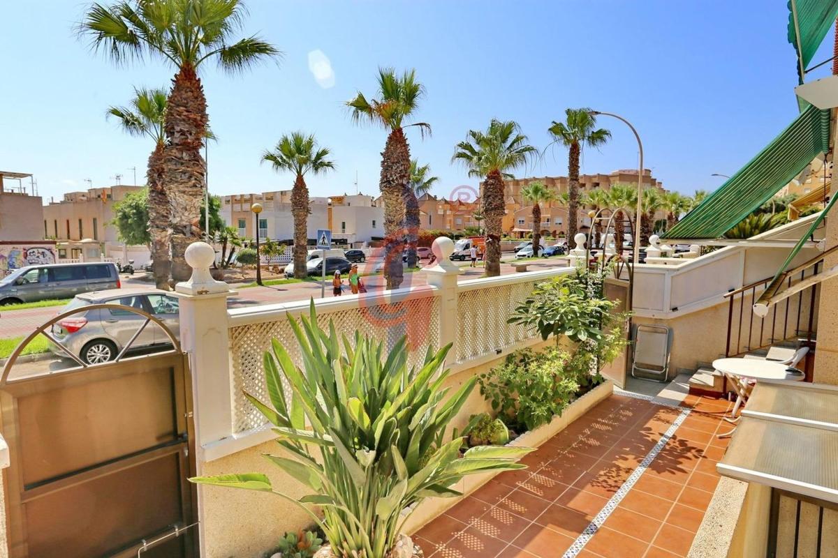 Venta de piso en Piso en Avenida de Cervantes, 62, Las Viñas, Guardamar del Segura, Guardamar del Segura
photo 3