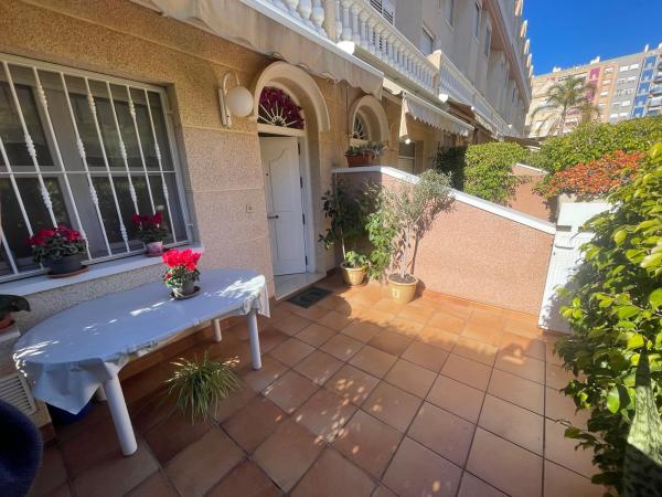 Chalet adosado en Calle Ontinyent, 94, Altabix, Elche / Elx photo 4