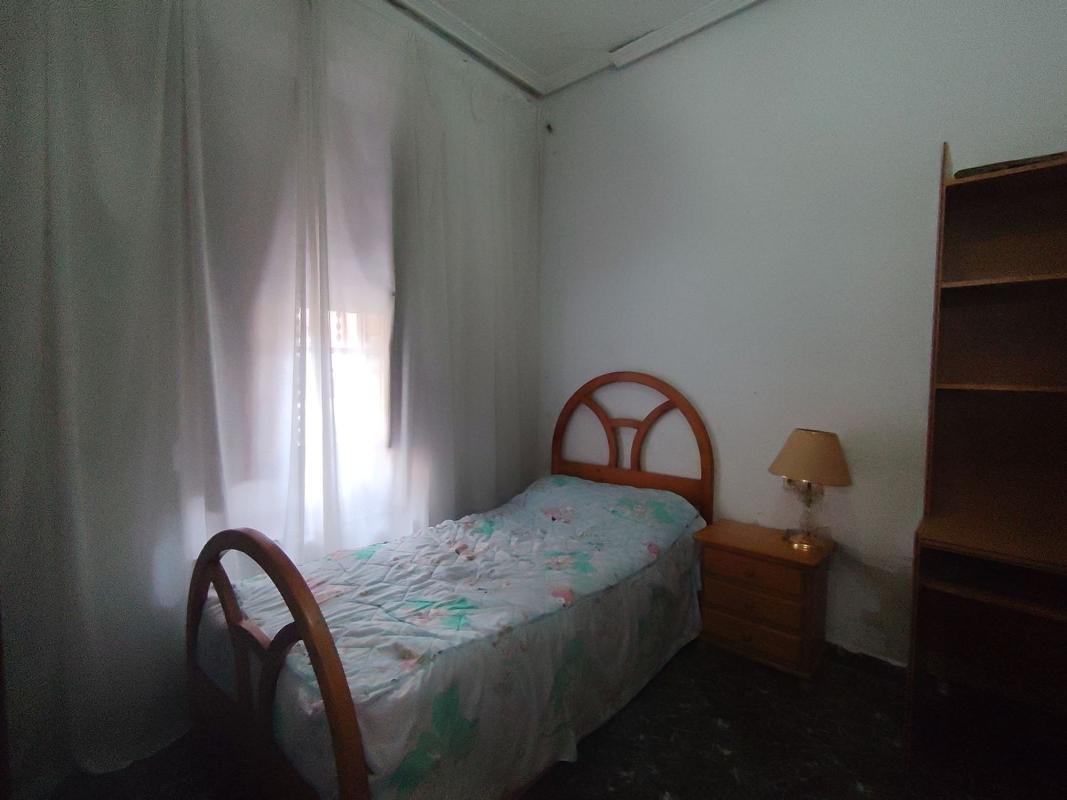 Недвижимость на продажу и в аренду в Испании photo 5