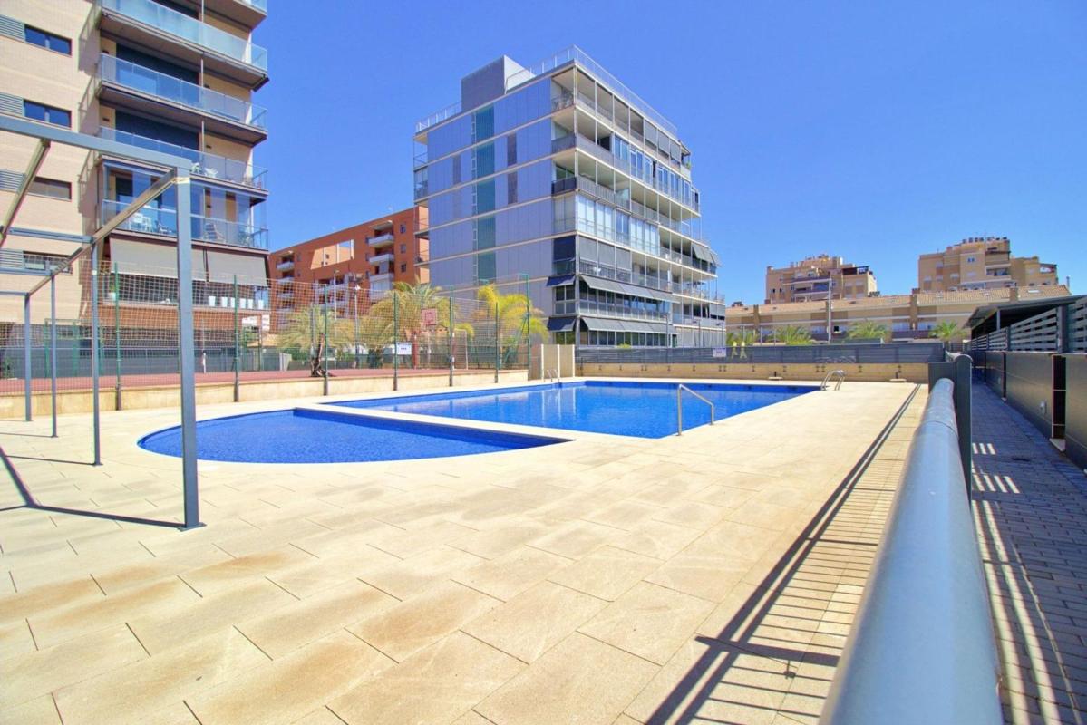 Sale of apartment in Piso en Zona Deportiva-Nuevo Altabix, Elche / Elx, Elche / Elx
photo 1