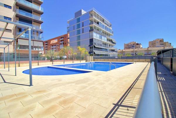 Sale of flat in Piso en Zona Deportiva-Nuevo Altabix, Elche / Elx, Elche / Elx
photo 1