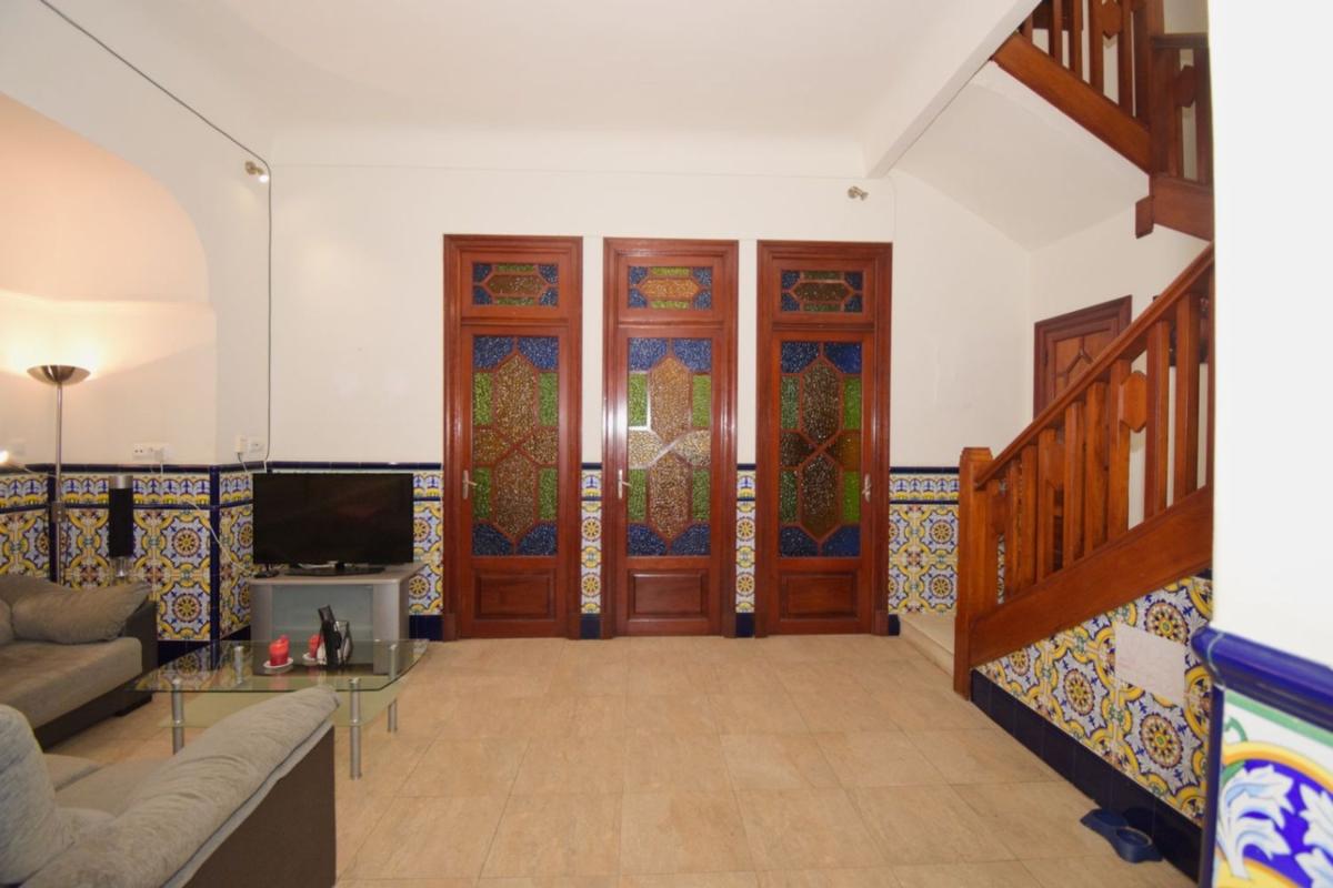 Propiedades en venta y alquiler en España photo 5