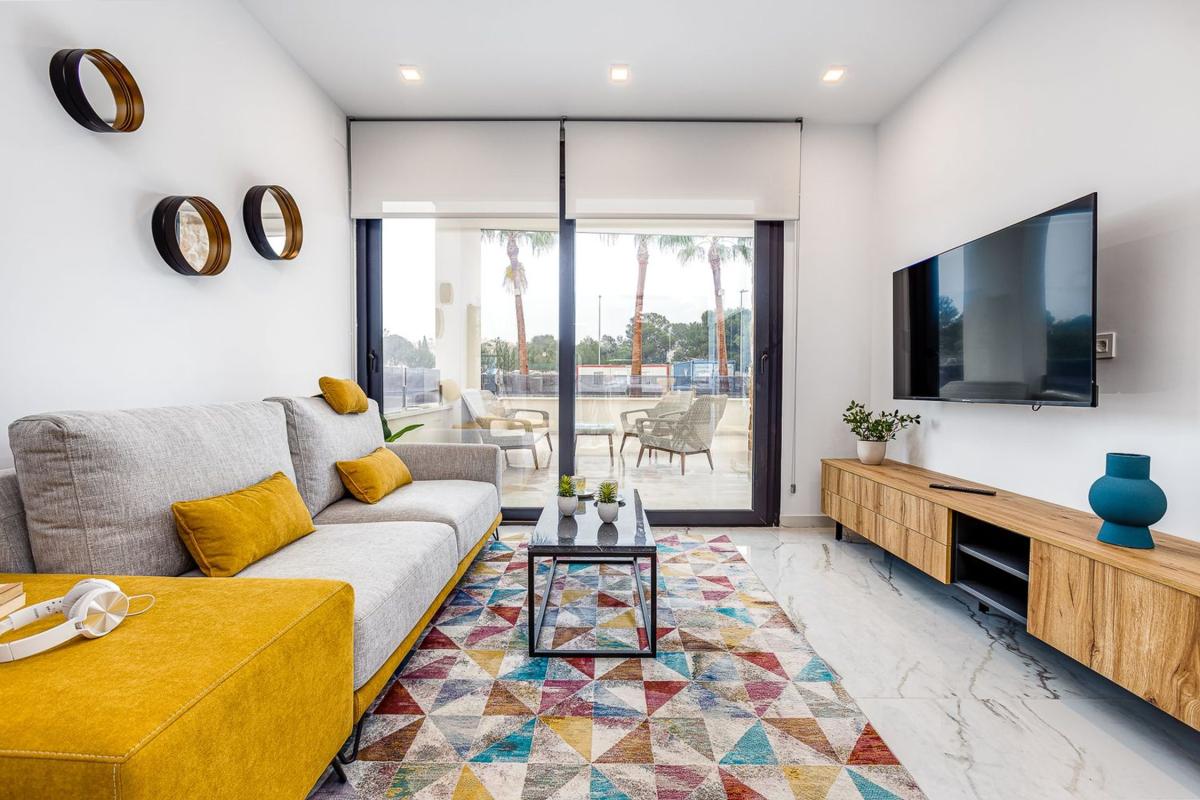 Продажа квартиры на Piso en Calle Gijon s/n, Lo Marabú, Rojales, Рохалес
photo 1