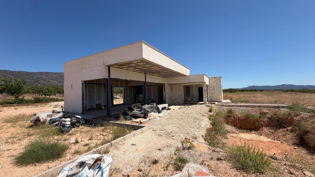 Недвижимость на продажу и в аренду в Испании photo 4