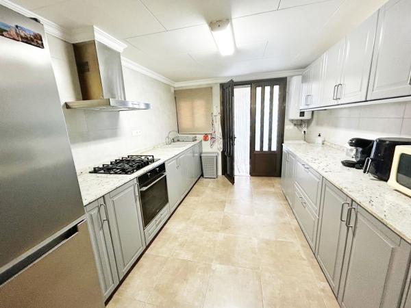 Chalet wolnostojący na sprzedaż w  Casa o chalet en Centro, Pedreguer, Pedreguer photo 4