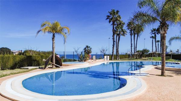 Penthouse for sale at  Ático en Calle Federico García Lorca, Mil Palmeras, Pilar de la Horadada, Pilar de la Horadada photo 3