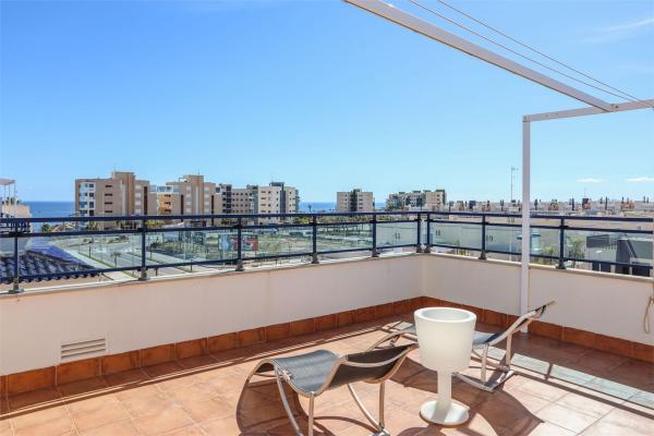 Penthouse for sale at  Ático en Calle Federico García Lorca, Mil Palmeras, Pilar de la Horadada, Pilar de la Horadada photo 4