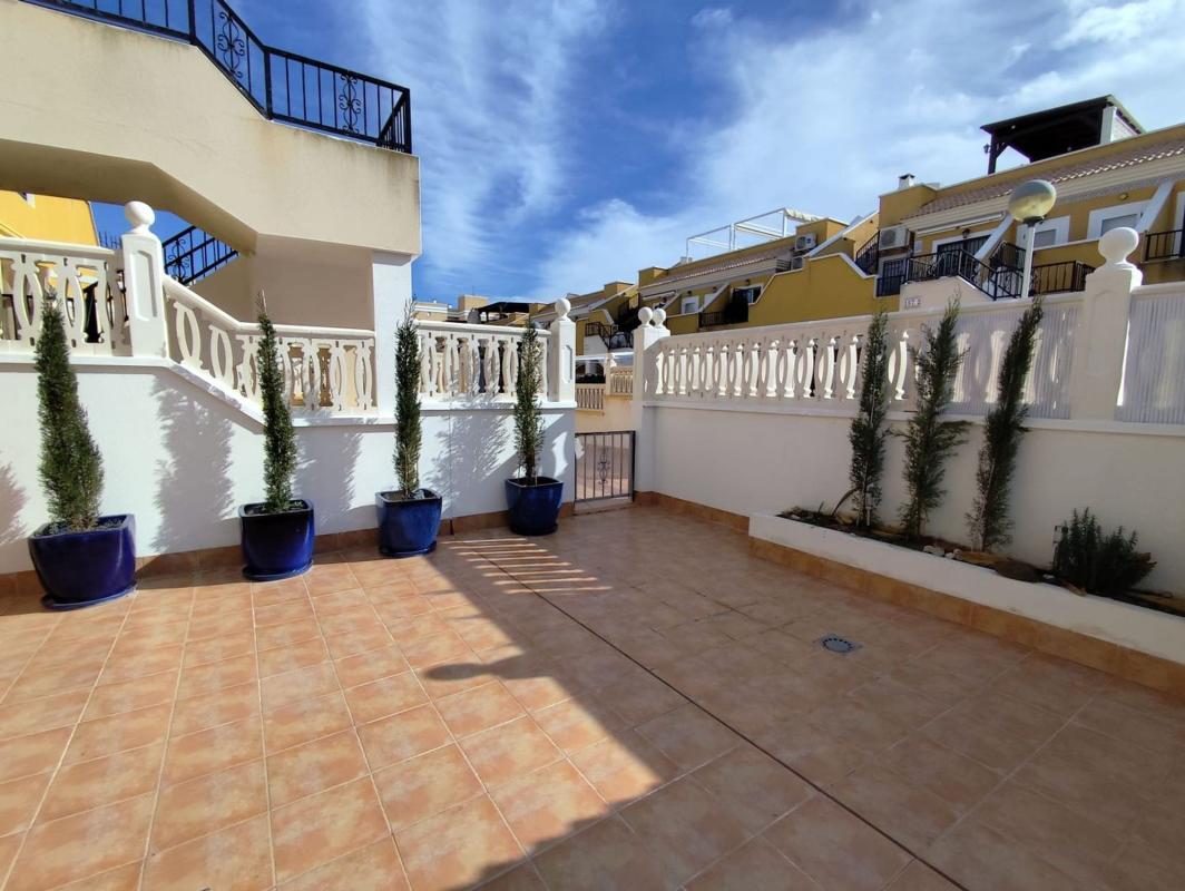 Sale of apartment in Piso en Calle Bahia, Arenales del Sol, Elche / Elx, Elche / Elx
 photo 5