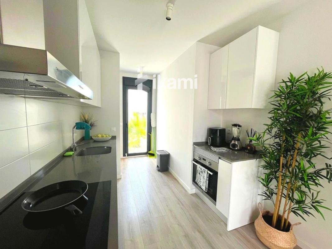 Properties for sale and rent in Spain photo 5