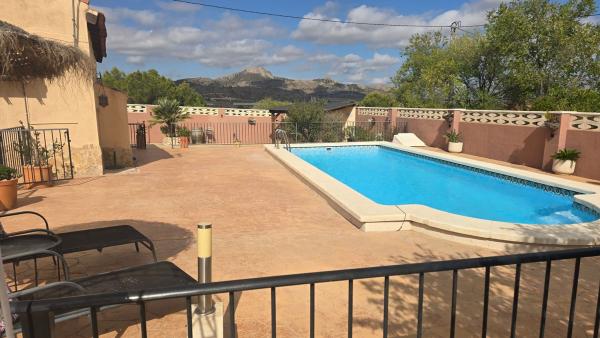 Casa o chalet independiente en Sax thumbnail 2