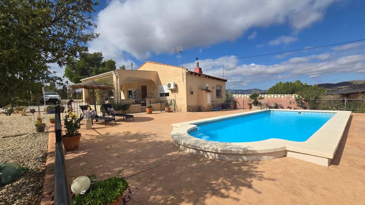 Properties for sale and rent in Spain photo 4