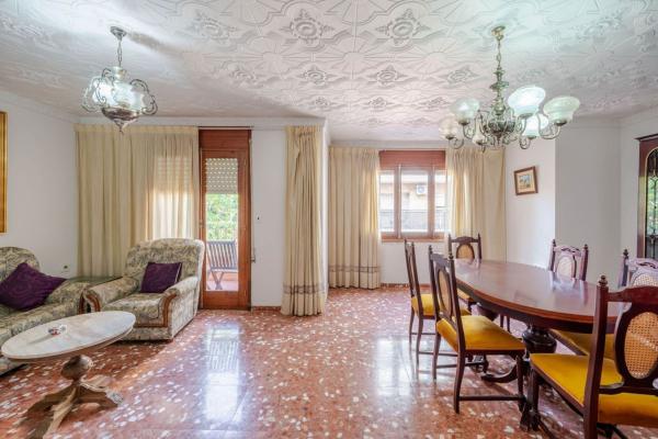 Casa o chalet independiente en Calle Mare de Déu de la Mercè, Centro, Mutxamel photo 1