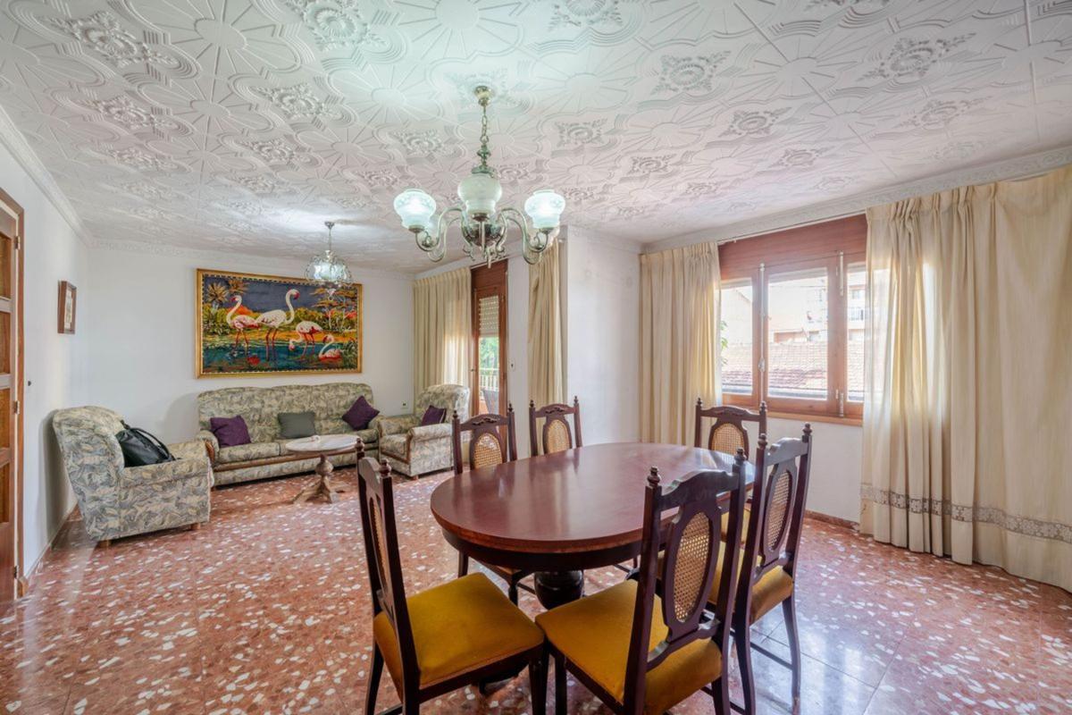 Недвижимость на продажу и в аренду в Испании photo 2