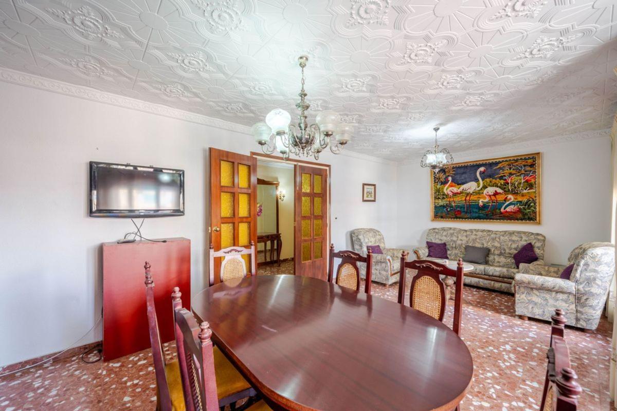 Недвижимость на продажу и в аренду в Испании photo 5