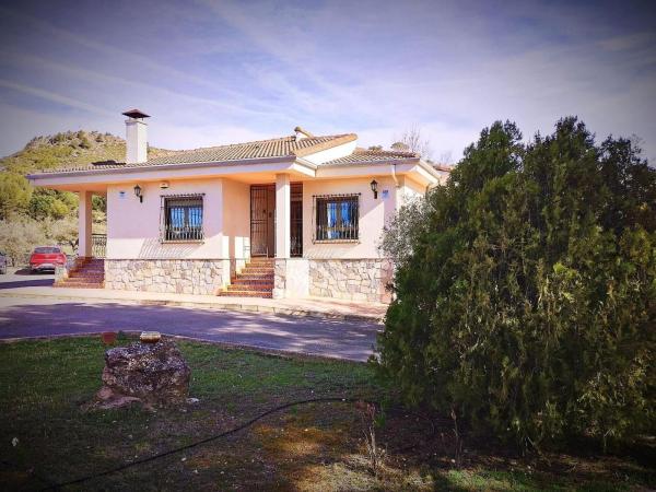 Casa o chalet independiente en Banyeres de Mariola photo 1