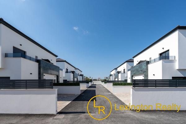 Chalet adosado en Calle Antoni Garcia Andreu 2, 03130 Santa Pola, Monte y Mar, Gran Alacant photo 4