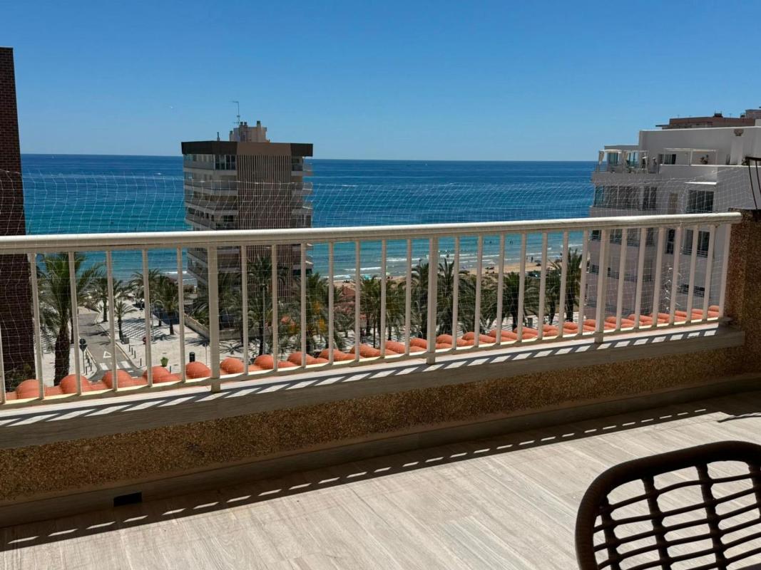 Venta de piso en Piso en Calle Islas Baleares, Arenales del Sol, Elche / Elx, Elche / Elx
 photo 2
