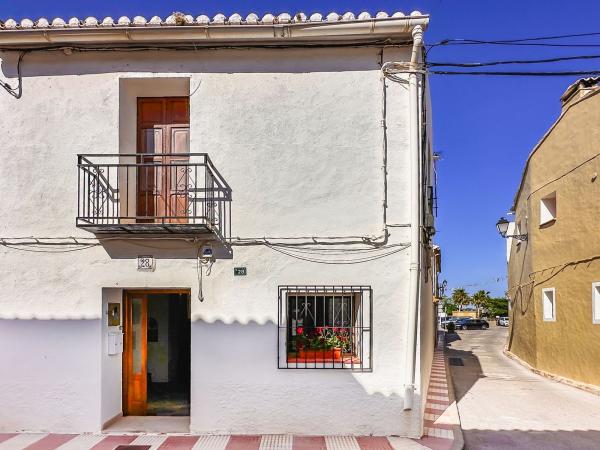 Chalet pareado en Calle Santíssim Crist, 28, Senija photo 4