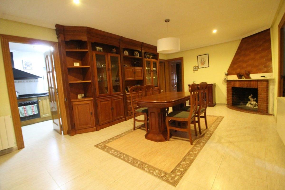 Недвижимость на продажу и в аренду в Испании photo 4