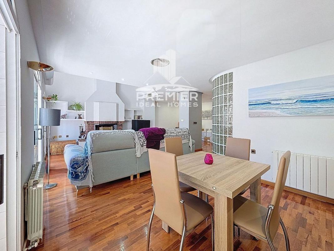 Sale of independent chalet in Casa o chalet en Calle Cervantes, Petrer, Petrer
photo 1