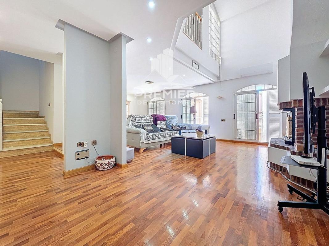 Sale of independent chalet in Casa o chalet en Calle Cervantes, Petrer, Petrer
photo 4