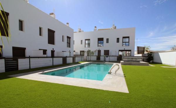 Дуплекс на продажу в Dúplex en Zona Pueblo, Pilar de la Horadada, Пилар де ла Орадада photo 1