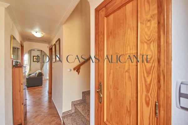 Casa o chalet independiente en Calle de ľEspígol, Bonalba-Cotoveta, Mutxamel photo 4