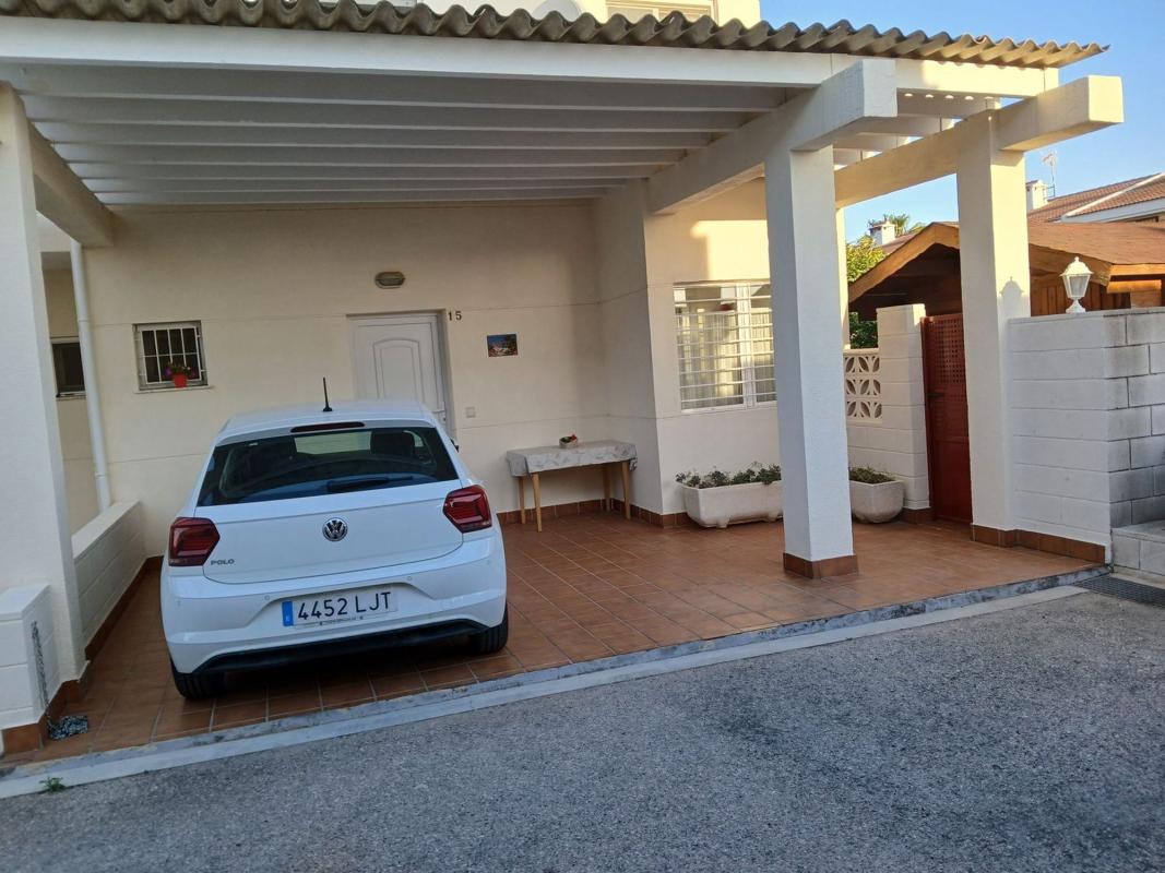 Properties for sale and rent in Spain photo 2