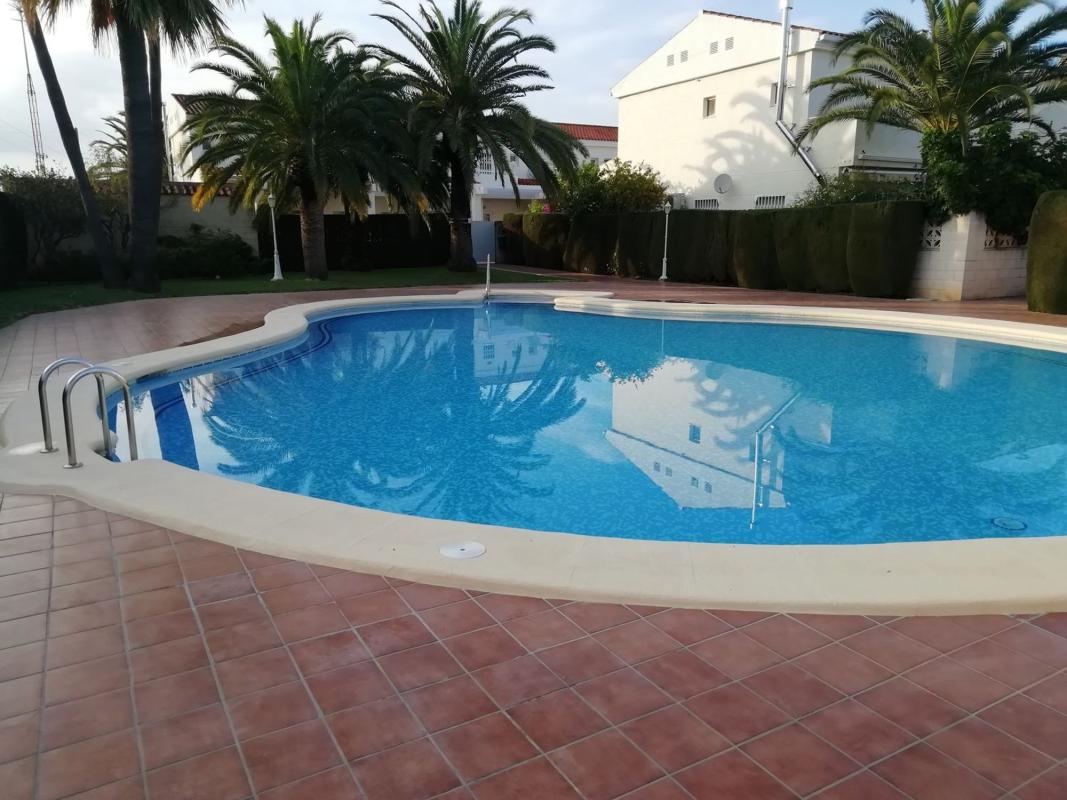 Properties for sale and rent in Spain photo 3