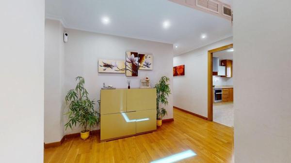 Sale of flat in Piso en Zona Deportiva-Nuevo Altabix, Elche / Elx, Elche / Elx
thumbnail 2