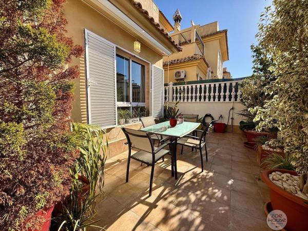 Chalet pareado en Panorama-Sierramar, Gran Alacant photo 1