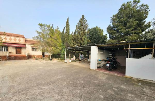 Casa o chalet independiente en Camino Camì de les Rodes, Los Girasoles, San Vicente del Raspeig photo 3