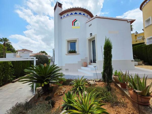 Casa o chalet independiente en Eagle s/n, La Sella, Pedreguer thumbnail 3