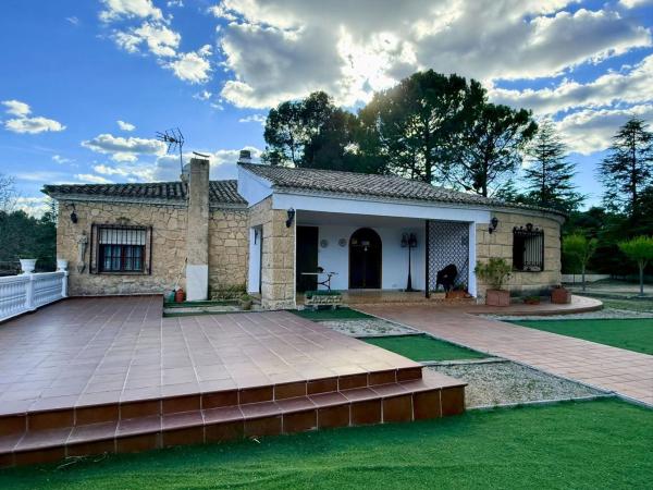 Casa o chalet independiente en Barri Batoi - Sargento - Baradello, Alcoy / Alcoi photo 1