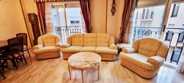 Sale of flat in Piso en Centro, Elche / Elx, Elche / Elx
photo 1