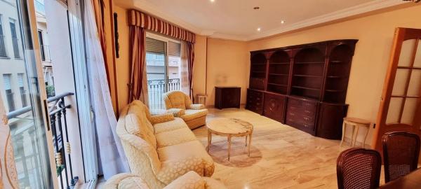 Sale of flat in Piso en Centro, Elche / Elx, Elche / Elx
thumbnail 3