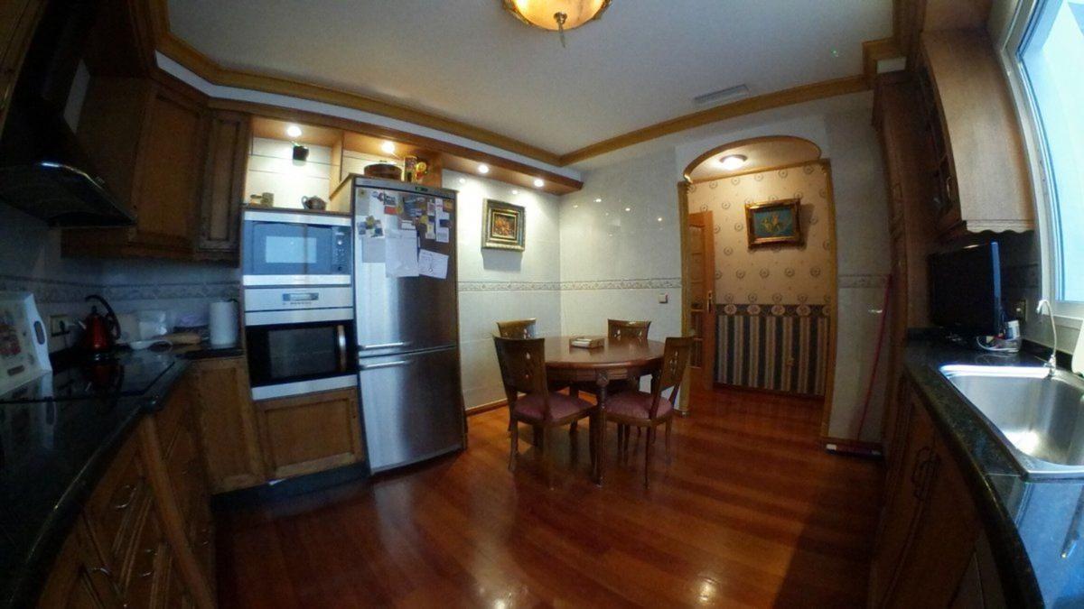 Продажа квартиры на Piso en Centro, San Vicente del Raspeig, Сан-Висенте-дель-Распейг
 photo 3