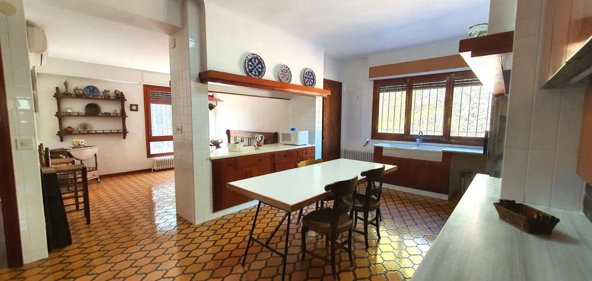 Properties for sale and rent in Spain photo 1