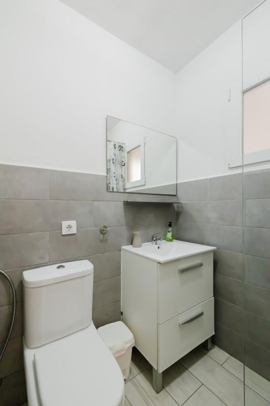 Properties for sale and rent in Spain photo 4