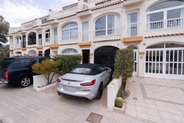 Chalet adosado en Calle Strauss, Gran Vista-Olivo de Oro, Gran Alacant photo 1