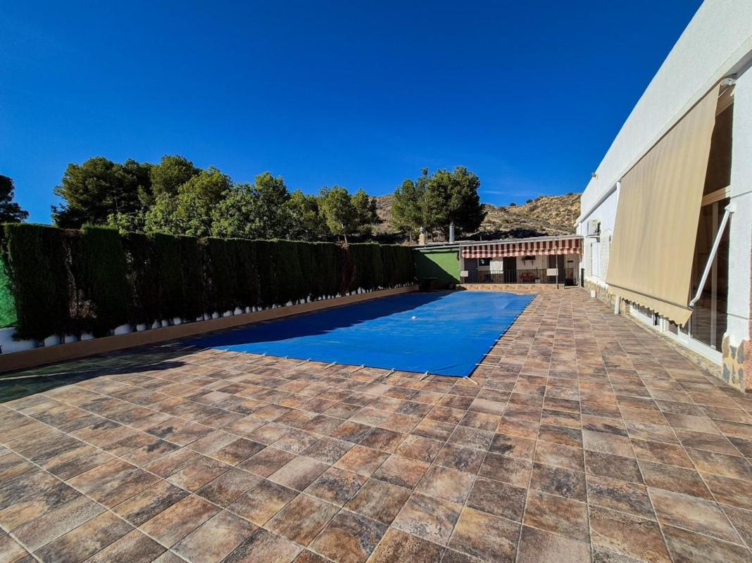 Properties for sale and rent in Spain photo 3